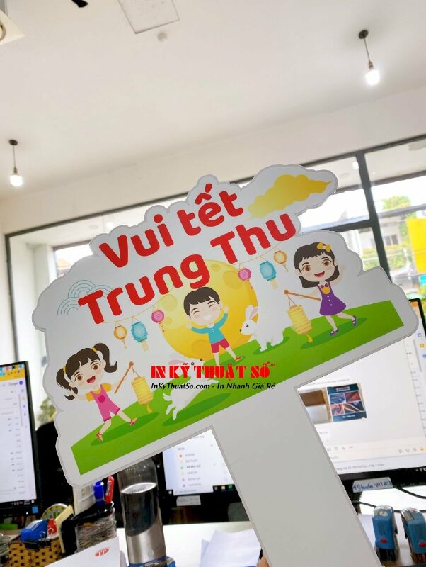 In hashtag cầm tay Vui Tết Trung Thu, team chị Hằng, team chú Cuội - INKTS696