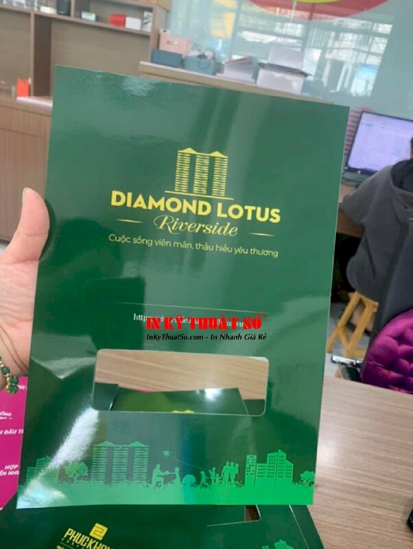 In bìa hồ sơ hợp đồng chuyển nhượng đất, in giấy bìa cứng A4 cho công ty bất động sản - INKTS1059
