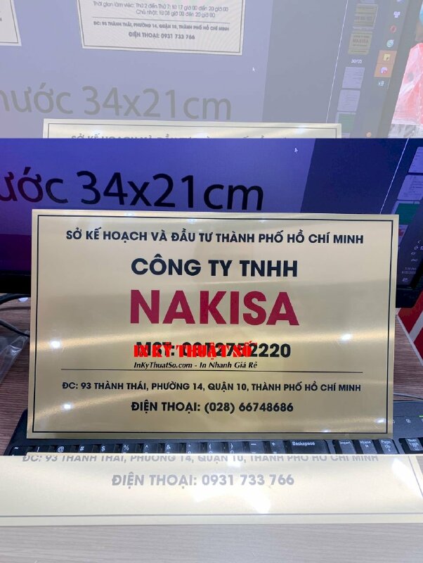 In biển hiệu công ty inox nhôm xước vàng sang trọng - INKTS451