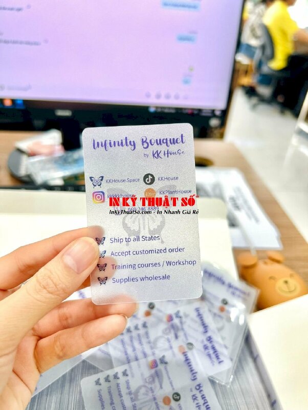 In Card nhựa trong suốt, 1 mặt, ép mờ, gửi đi nước ngoài - INKTS308