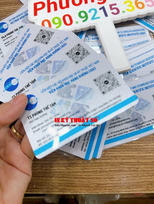 In danh thiếp nhựa mỏng ép nhủ, danh thiếp phó viện trưởng - INKTS653