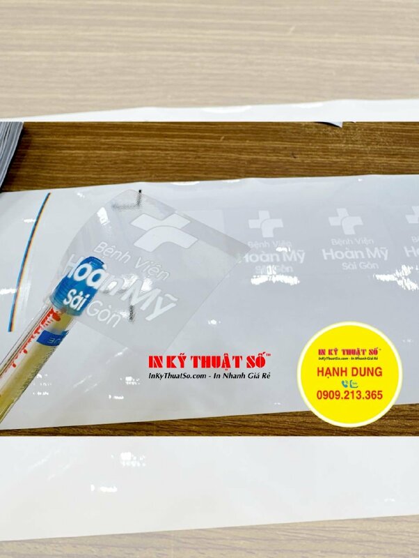 In Logo decal trong suốt cho bệnh viện quốc tế, tem decal 4.5x4.5cm - INKTS1078