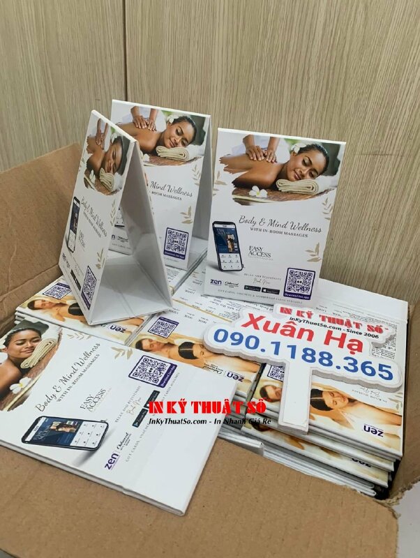 In standee đế bồi Carton chữ A để bàn làm bảng giá dịch vụ Spa & Massage tận nơi - INKTS1060