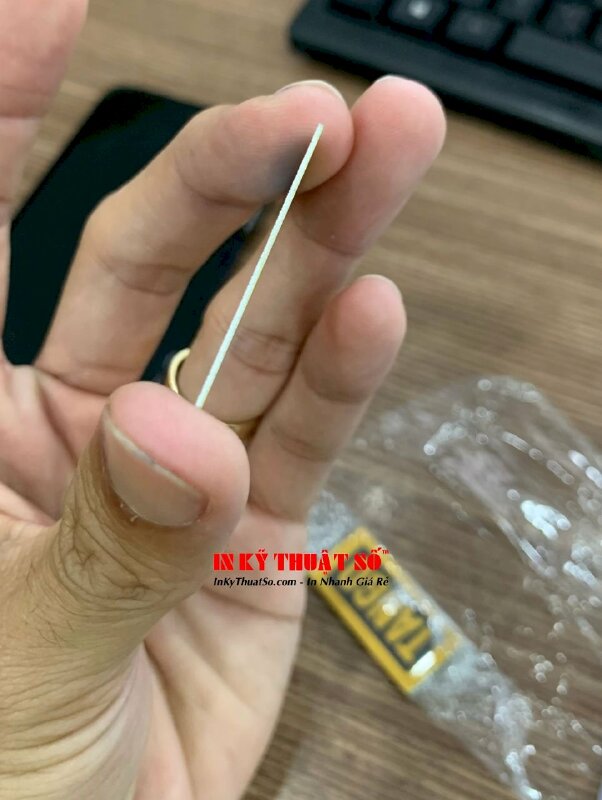 In tag kim loại gắn Ampli audio transformer biến áp nguồn - INKTS853