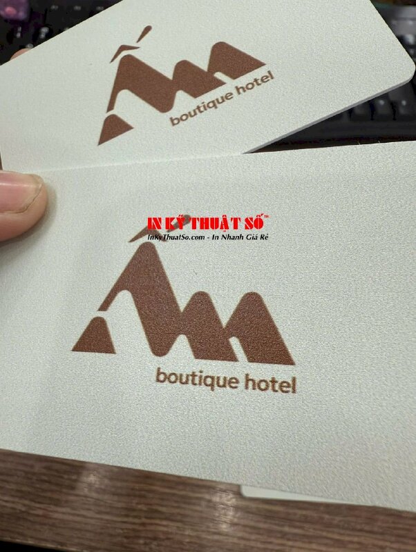 In thẻ từ hotel, thẻ từ (khách đưa qua) in UV 2 mặt dùng làm thẻ phòng khách sạn - INKTS2794