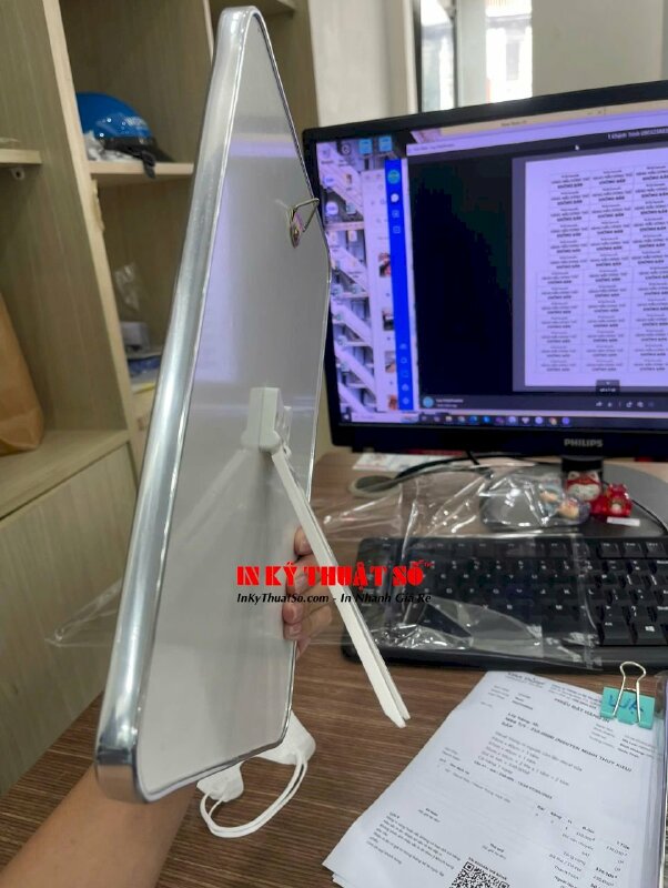 Rửa ảnh gỗ (ảnh ép gỗ Laminate) hình couple vợ chồng đi du lịch - INKTS3286