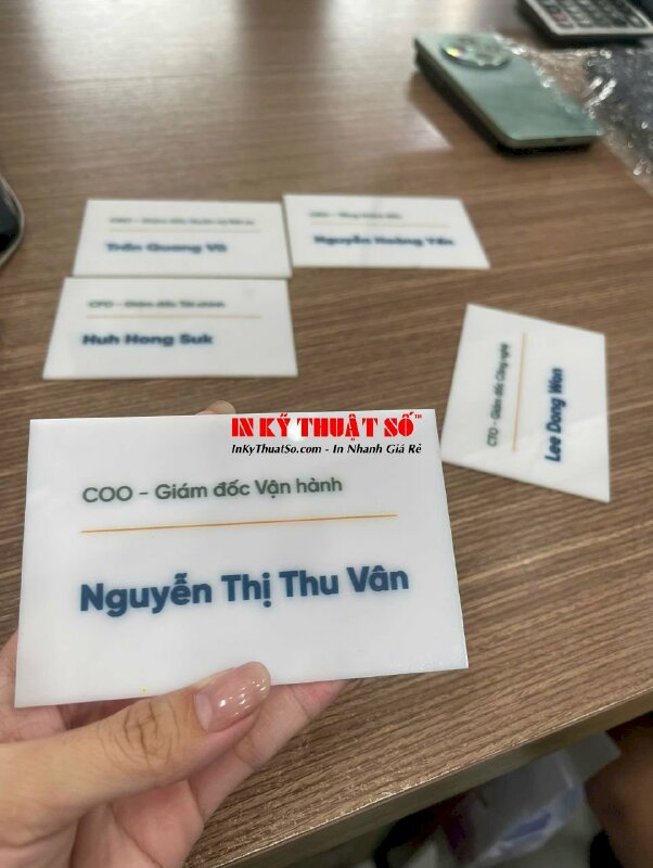 In bảng tên Mica trắng chức danh nhân sự, phòng ban công ty - INKTS3302