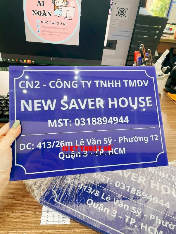 In biển hiệu công ty Mica màu xanh 5li - INKTS3305