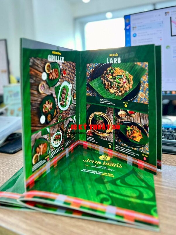 In menu nhà hàng Thái Lan, menu giấy cán bóng, đóng kim giữa - INKTS327