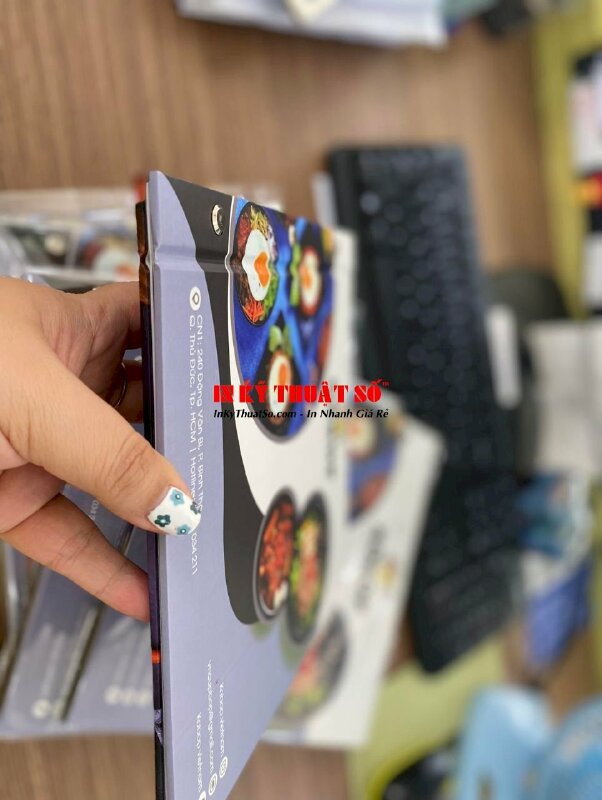 In menu quán ăn Hàn Quốc bìa cứng đóng ghim inox - INKTS244