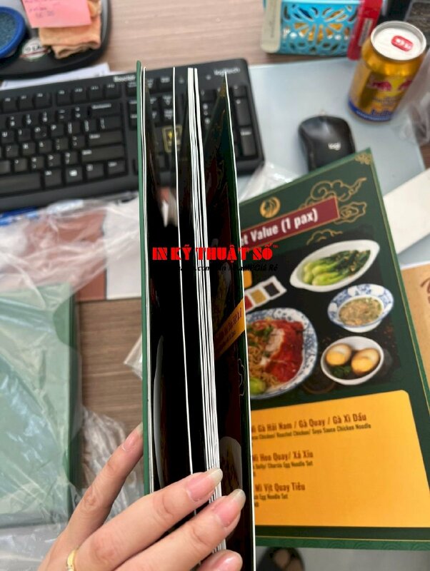 In menu quán ăn tinh hoa ẩm thực Singapore - INKTS594