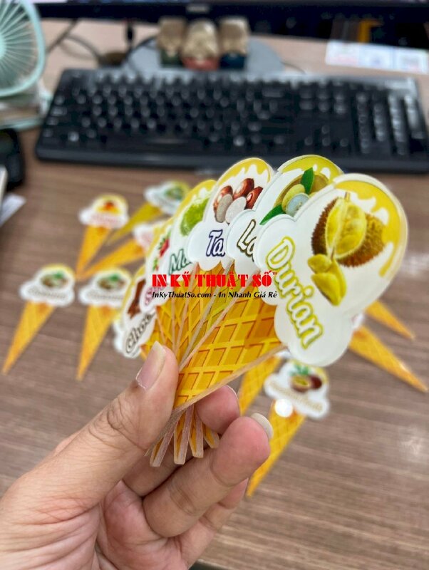 In Mica làm que cắm hình cây kem, in thẻ Mica các hương vị kem có hình minh họa - INKTS893