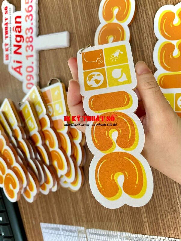 In móc khóa mica số lượng ít - INKTS636