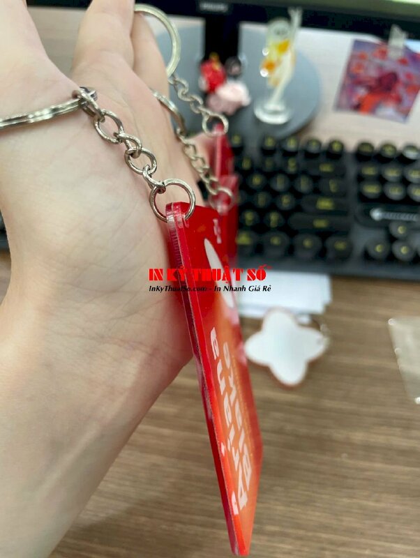 In móc khóa Mica trong làm đồ án tốt nghiệp - INKTS3303