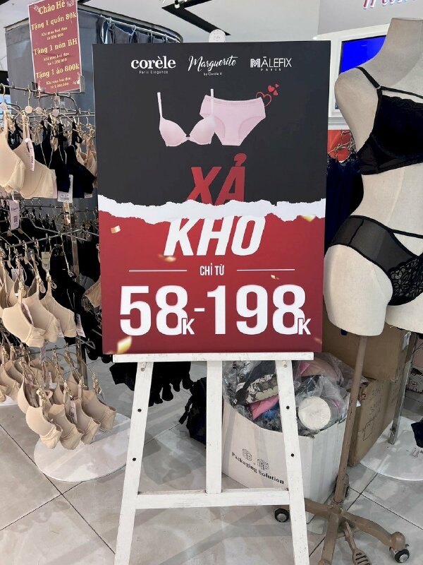 In Poster Formex khuyến mãi để kệ Standee khung gỗ chữ A, poster cứng cho shop đồ lót, cửa hàng nội y - INKTS2778