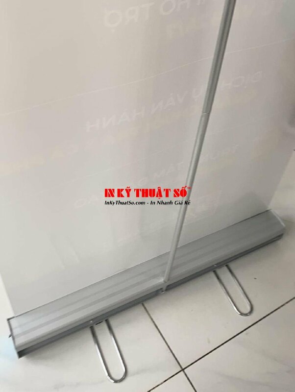 In poster khổ lớn lắp banner cuốn nhôm trưng bày sự kiện - INKTS378