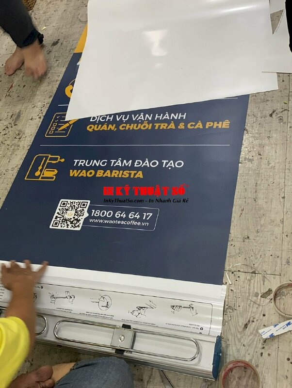 In poster khổ lớn lắp banner cuốn nhôm trưng bày sự kiện - INKTS378