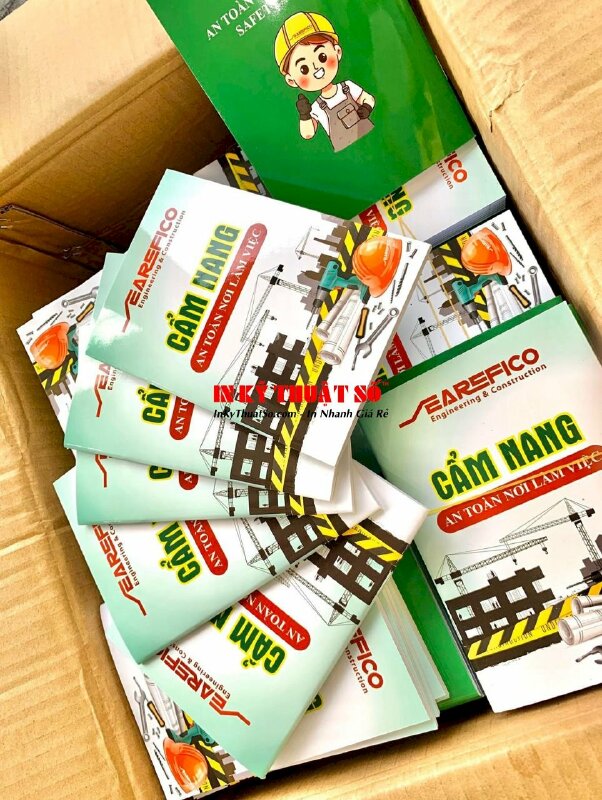 In quyển cẩm nang an toàn nơi làm việc, nhận làm catalogue giá rẻ TPHCM - INKTS1947