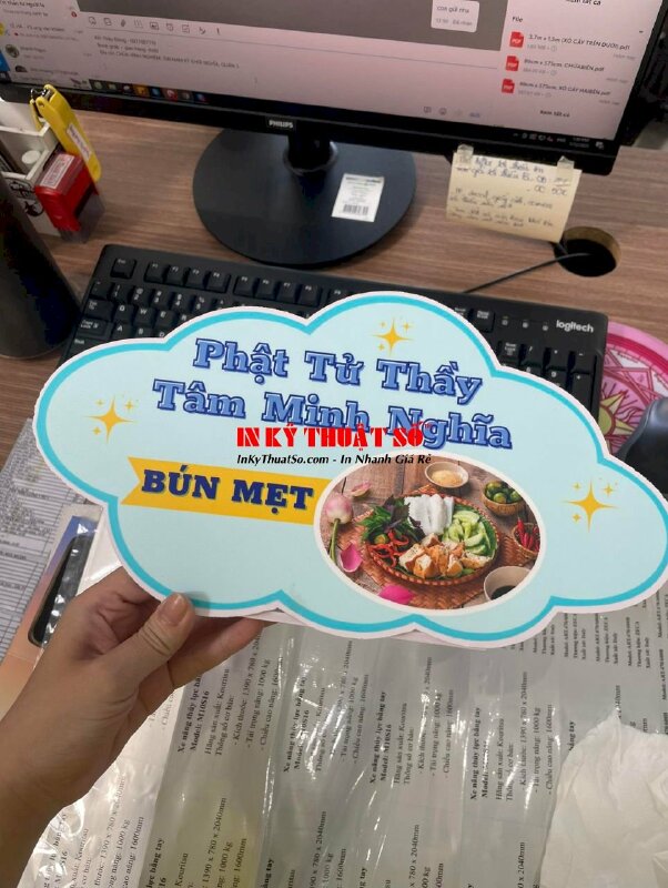 In standee 1 mặt cán mờ bồi format, cắt CNC theo file gắn chân đế - INKTS332