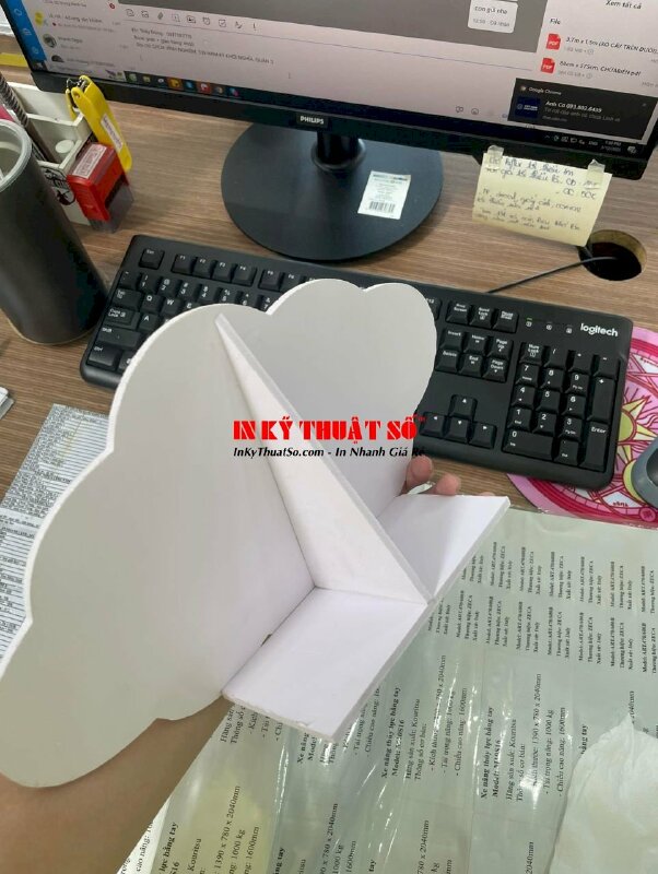 In standee 1 mặt cán mờ bồi format, cắt CNC theo file gắn chân đế - INKTS332