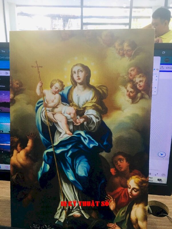 In tranh Canvas Đức Mẹ Maria bồng Chúa Hài Đồng Giêsu - INKTS1161