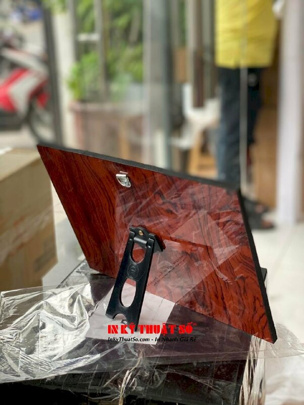 In tranh gỗ Laminate hình theo yêu cầu - INKTS242
