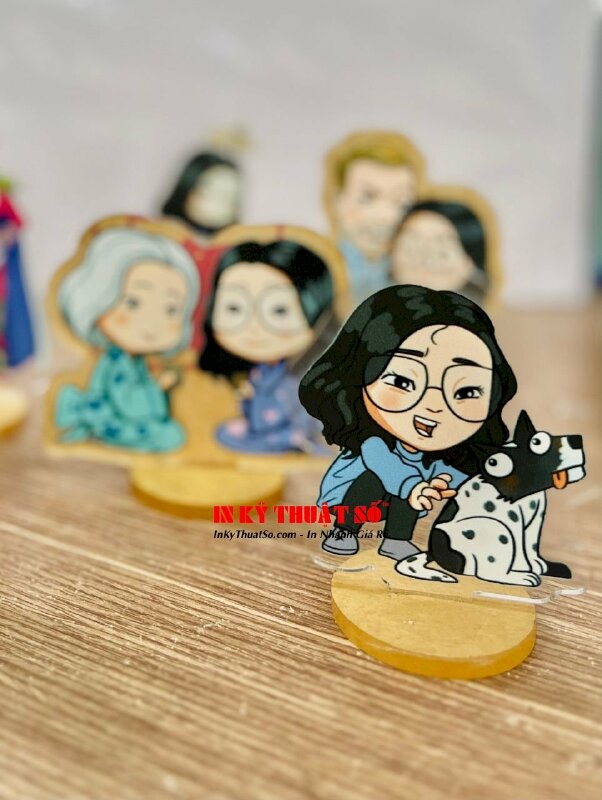 Mô hình Standee Acrylic in hình theo yêu cầu - in 1 mặt standee mica để bàn - INKTS264