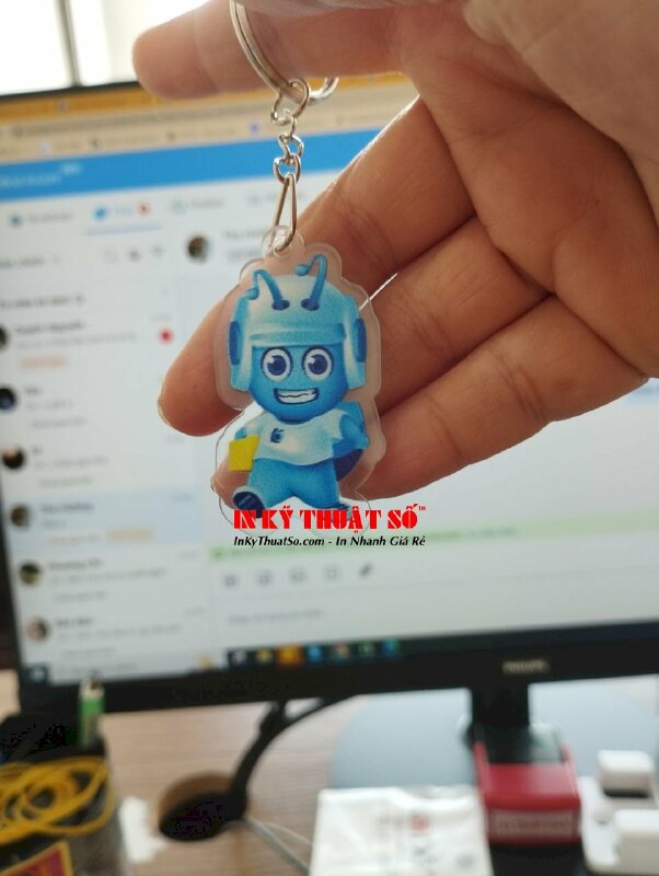 Móc khoá mica in hình theo yêu cầu - INKTS360
