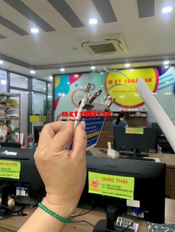 Wobbler kẹp nhựa quảng cáo mỹ phẩm chăm sóc da - INKTS634