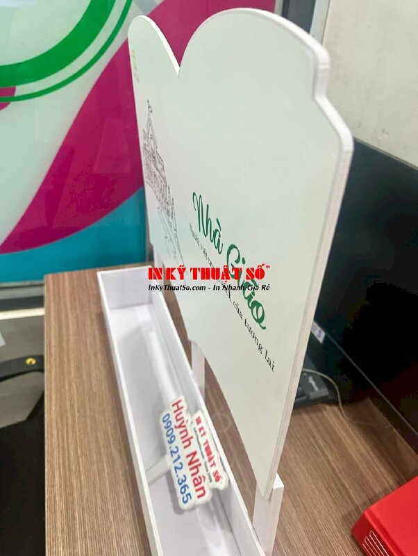 In bồi Formex làm bảng tên chúc mừng kèm khay cắm hoa theo yêu cầu - INKTS886