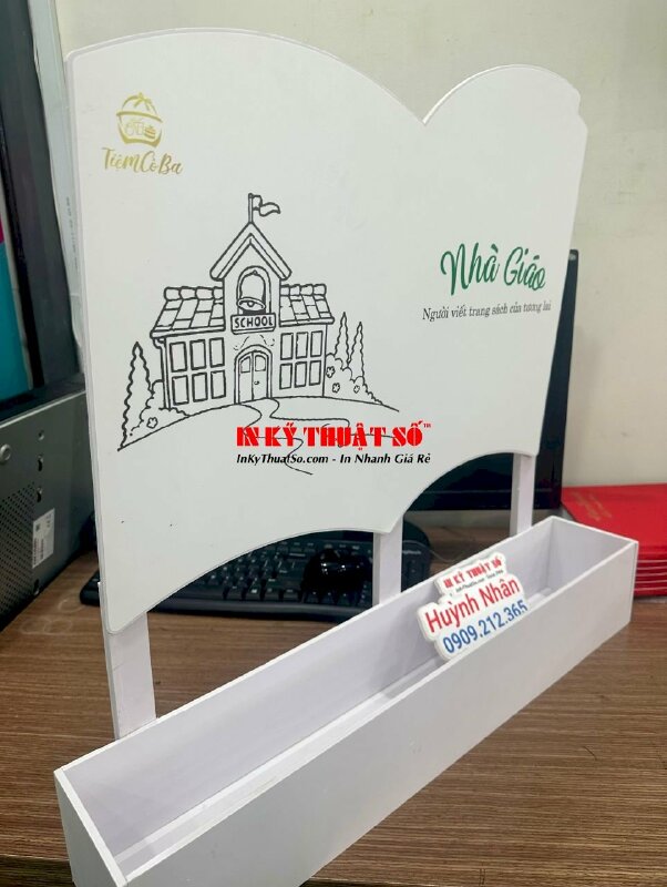 In bồi Formex làm bảng tên chúc mừng kèm khay cắm hoa theo yêu cầu - INKTS886