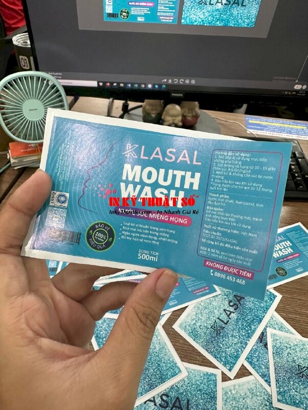 In decal 2 mặt giới thiệu sản phẩm nước súc miệng - INKTS427