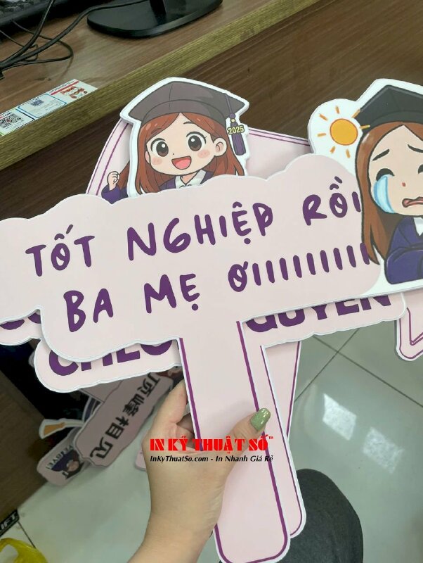 In hashtag cầm tay tốt nghiệp, prop cầm tay tốt nghiệp - INKTS3364