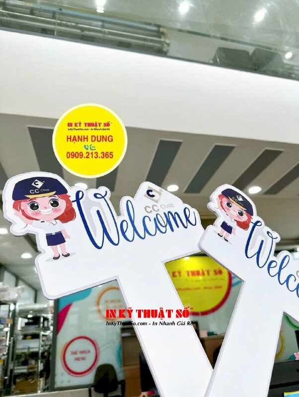 In hashtag cầm tay Welcome cho phòng khám thẩm mỹ Clinic, in PP cán formex cắt CNC theo file - INKTS3363