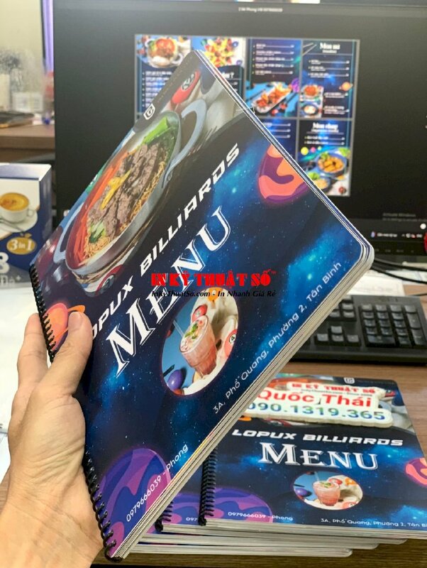 In menu quán Billiards, menu nhựa chống nước, khổ A4 đứng, gáy lò xo dễ dàng lật mở từng trang - INKTS1161