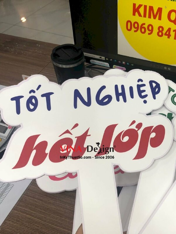 In bảng hashtag cầm tay chụp ảnh tốt nghiệp, bế giảng, khai giảng, chụp ảnh kỷ yếu - INKTS316