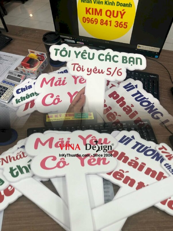In bảng hashtag cầm tay chụp ảnh tốt nghiệp, bế giảng, khai giảng, chụp ảnh kỷ yếu - INKTS316