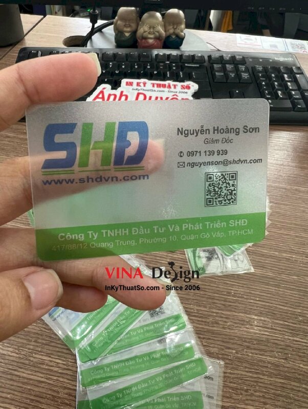 In card visit bằng nhựa, card visit QR code cho giám đốc - INKTS805