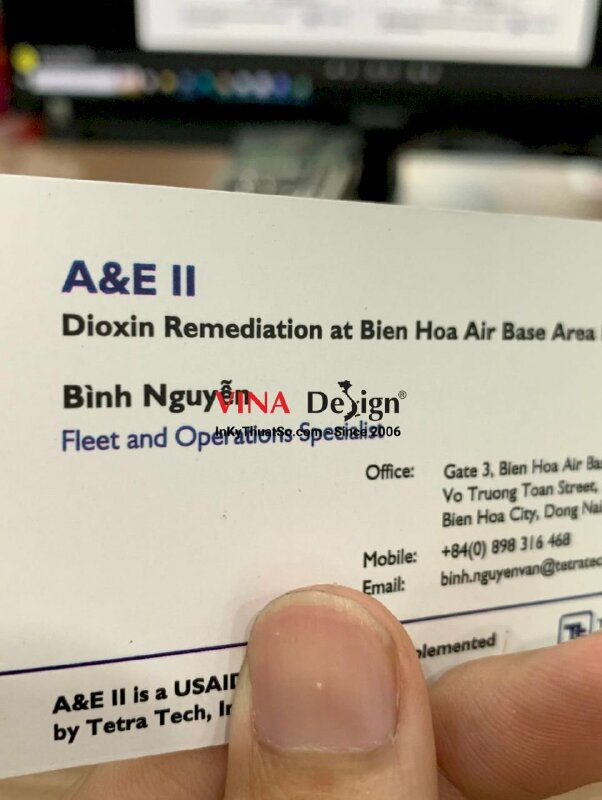 In danh thiếp lấy liền, danh thiếp Feet and Operations Specialist - INKTS1160