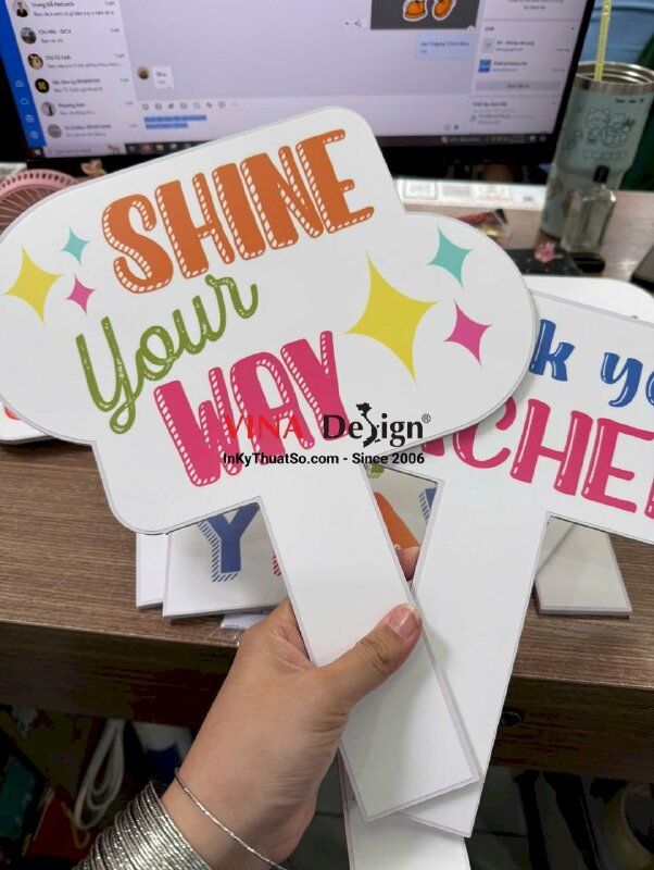 In hashtag cầm tay chia tay lớp học, thank you teachers, great year ever, shine your way - INKTS3435
