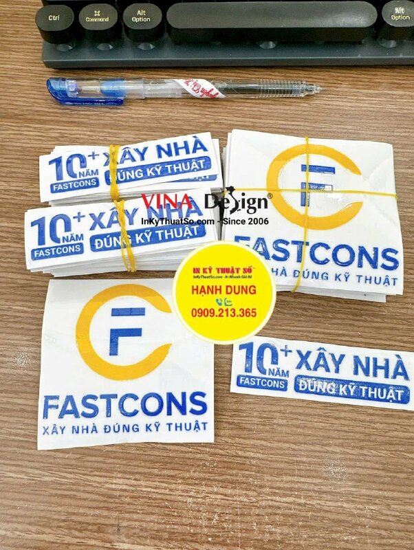 In nhãn slogan UV DTF bóc dán trực tiếp lên mũ bảo hộ lao động - INKTS3423