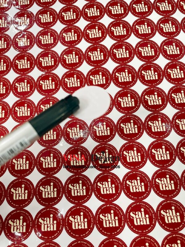 In tem tròn dán nắp chai nước dịp lễ 30/4 Kỷ niệm 50 năm Giải phóng miền Nam cho tiệm trái cây - INKTS3412