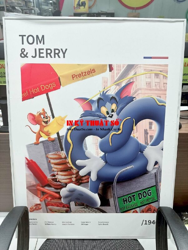 Tranh Canvas Tom & Jerry kích thước 60cm x 80cm, đóng khung viền trắng ốp - INKTS890