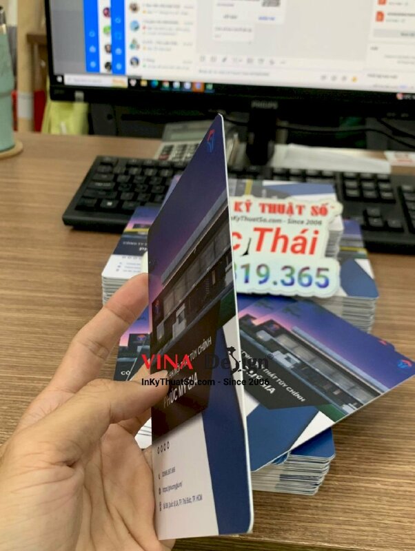 In bìa nhựa cứng quyển Palette màu chất liệu nội thất, bìa nhựa PVC bảng màu Pantone Coloro Codebook - INKTS971