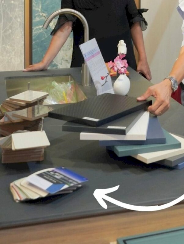 In bìa nhựa cứng quyển Palette màu chất liệu nội thất, bìa nhựa PVC bảng màu Pantone Coloro Codebook - INKTS971