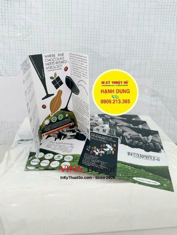 In brochure hội chợ giới thiệu sản phẩm socola thủ công, tờ gấp khổ A4 - INKTS3463