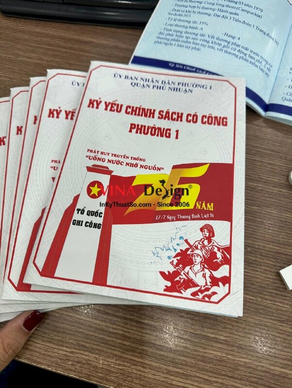 In kỷ yếu chính sách có công cho phường, quận, thành phố - INKTS534