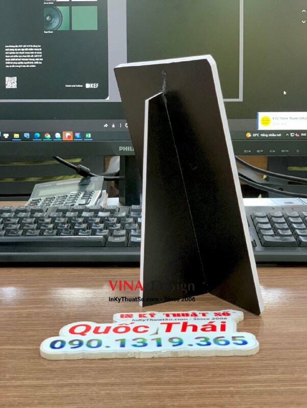 In standee format để bàn giới thiệu sản phẩm loa không dây - INKTS1166