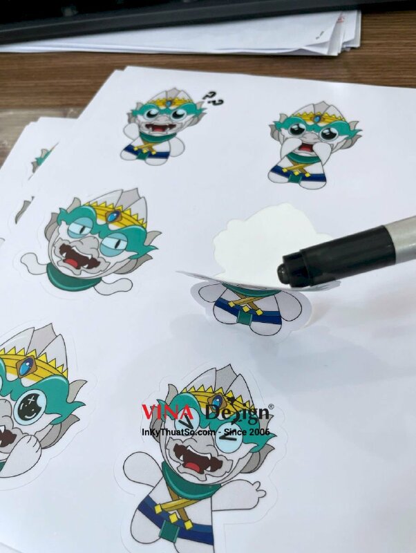 In sticker decal sữa bế theo viền làm đồ án sinh viên nhận in số lượng ít - INKTS3518