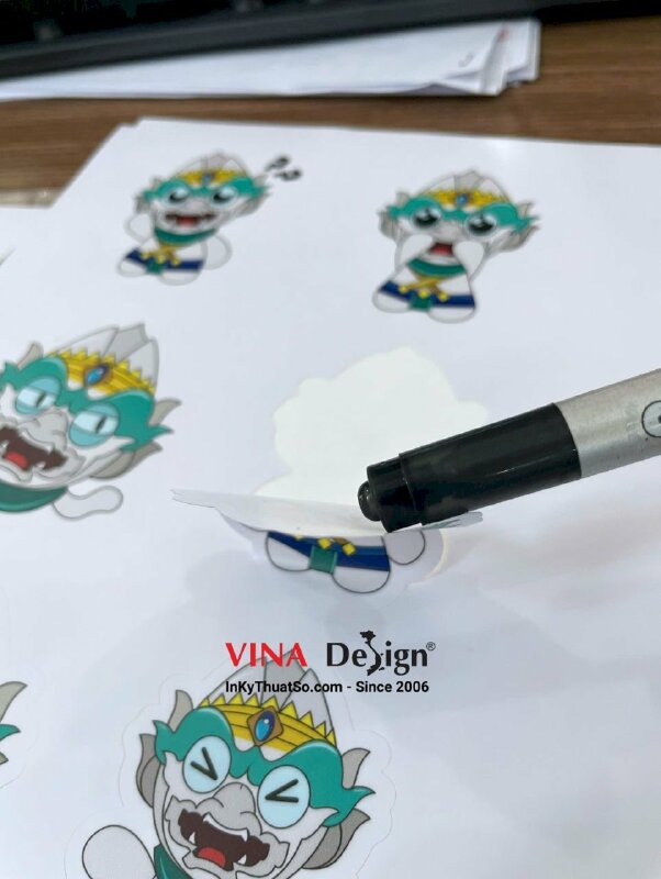 In sticker decal sữa bế theo viền làm đồ án sinh viên nhận in số lượng ít - INKTS3518
